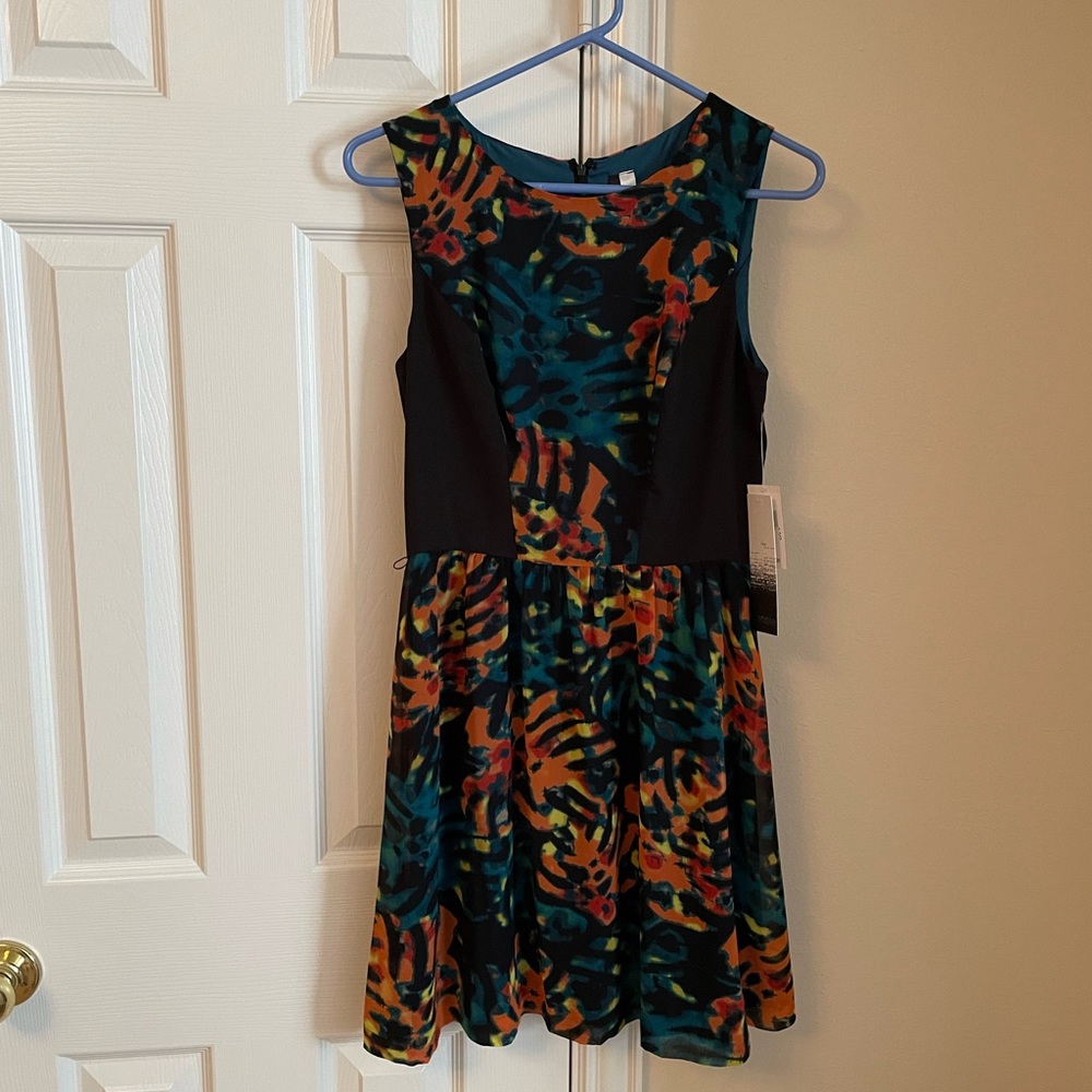Kensie dress NWT. Size small